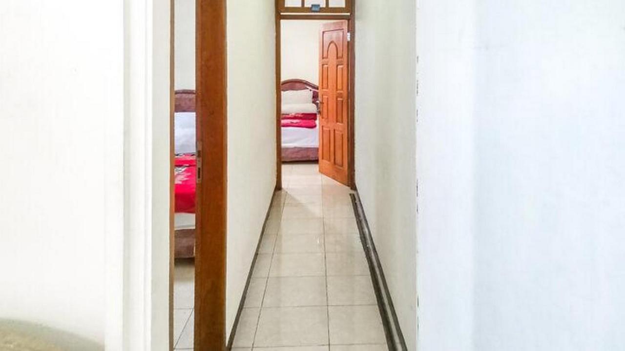 Villa Al Barokah Syariah Family Mitra Reddoorz Near Sarangan Lake Ngoại thất bức ảnh